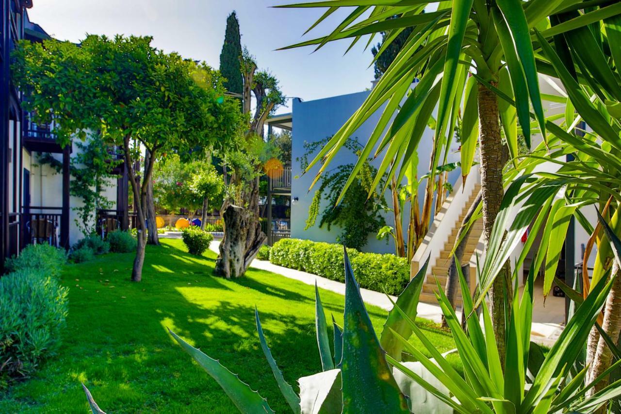 Otel Bitez Garden Life 4*